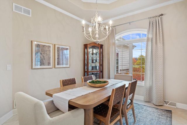 N49W18370 Green Meadow COURT, Menomonee Falls, WI 53051