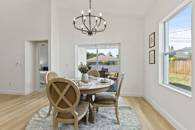 8635 98th Court, Vero Beach, FL 32967