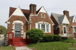 4006 Marcus Avenue, St Louis, MO 63115