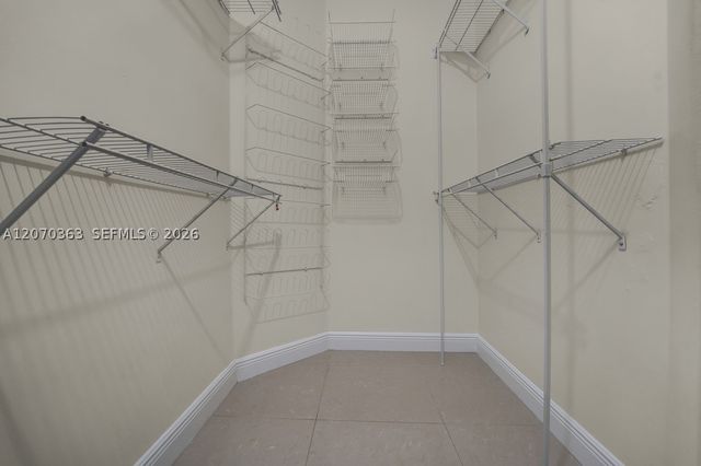 1282 NW 171st Ter, Pembroke Pines, FL 33028