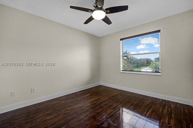 1282 NW 171st Ter, Pembroke Pines, FL 33028