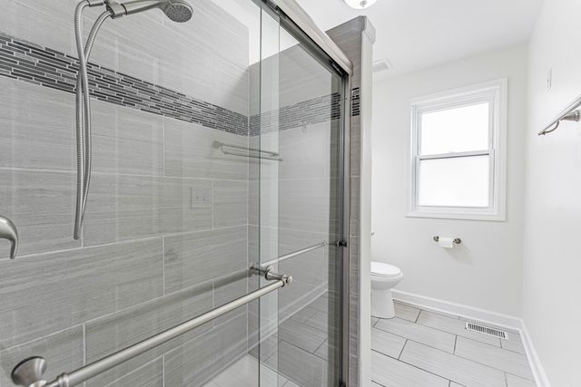 2817 Maple Avenue, Berwyn, IL 60402