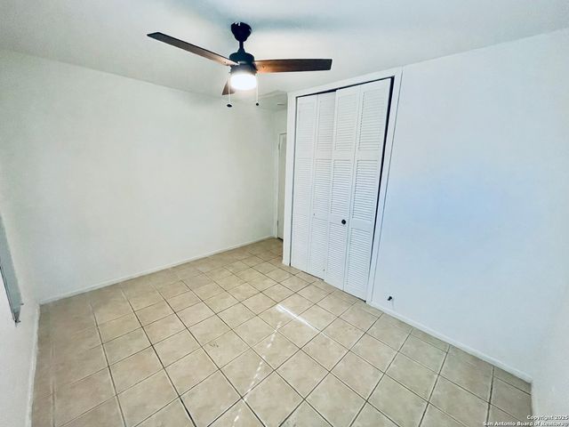 4915 Benham, San Antonio, TX 78220