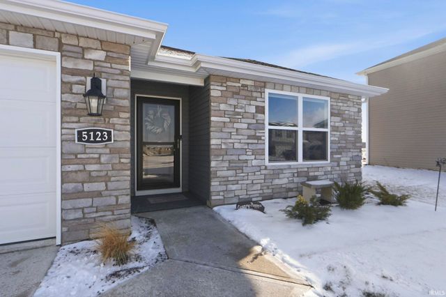 5123 Bing Pass, New Haven, IN 46774