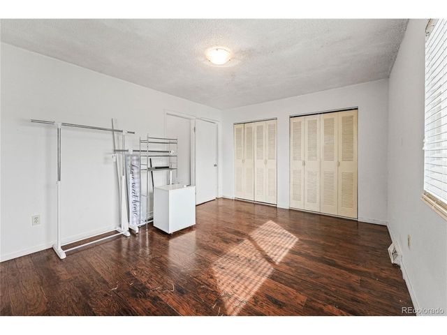 1447 Norfolk St, Aurora, CO 80011