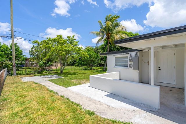 19425 NW 39th Avenue, Miami Gardens, FL 33055