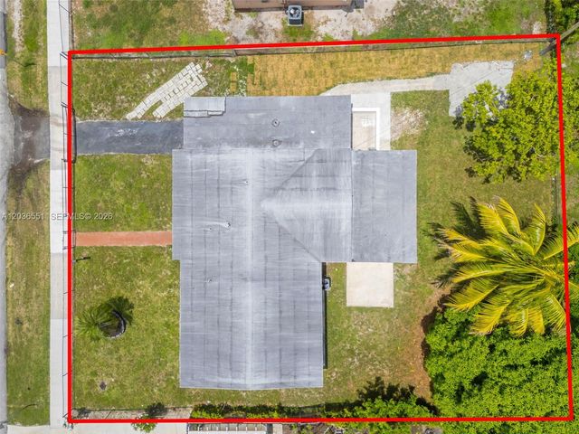 19425 NW 39th Avenue, Miami Gardens, FL 33055