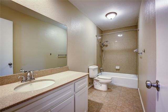102 Teakwood Drive, Rockwall, TX 75087