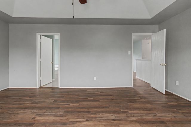 5016 Meridian Lane, Fort Worth, TX 76244