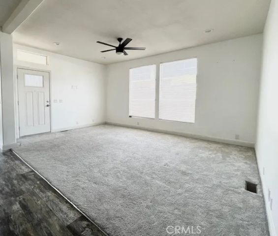4444 E Avenue R 16, Palmdale, CA 93552