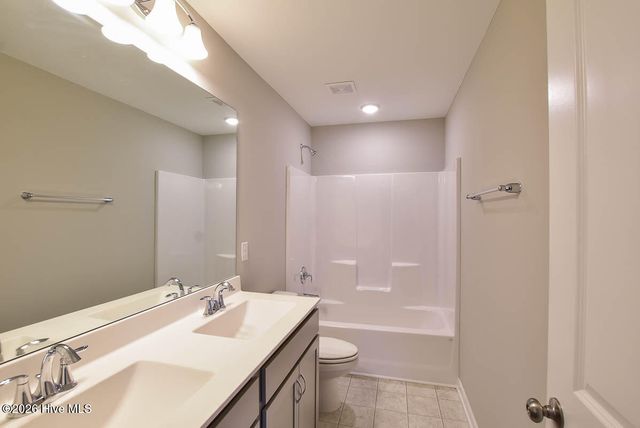 829 Red Sky Drive NE, Winnabow, NC 28479