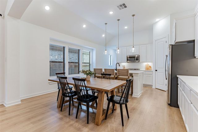 712 Washita Falls Lane, Conroe, TX 77304