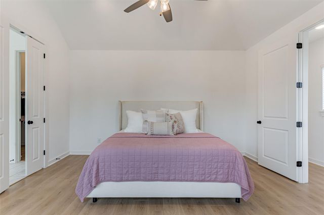 712 Washita Falls Lane, Conroe, TX 77304