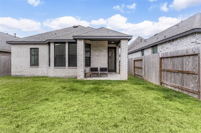 712 Washita Falls Lane, Conroe, TX 77304