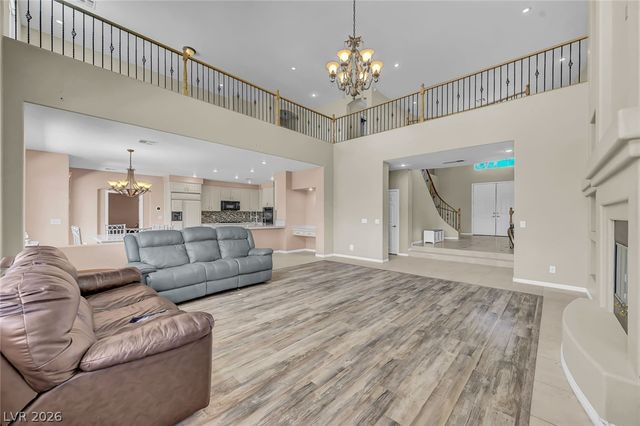 9304 Brilliant Ore Drive, Las Vegas, NV 89143