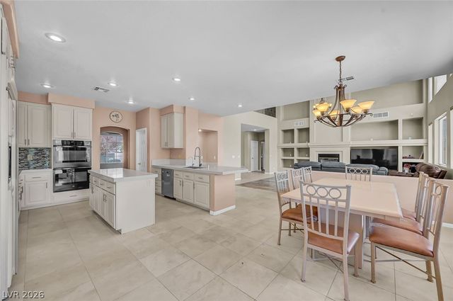 9304 Brilliant Ore Drive, Las Vegas, NV 89143