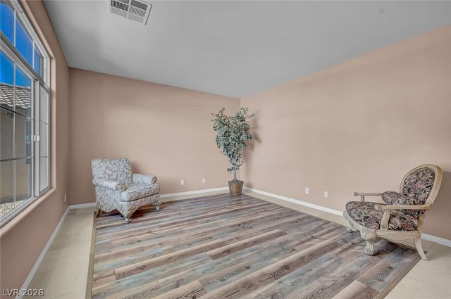 9304 Brilliant Ore Drive, Las Vegas, NV 89143