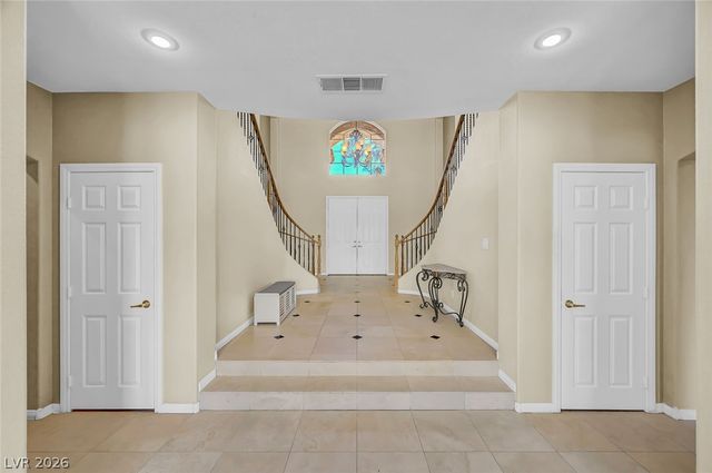 9304 Brilliant Ore Drive, Las Vegas, NV 89143