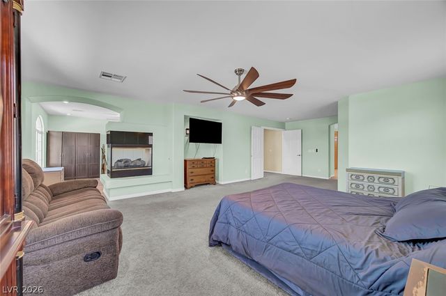 9304 Brilliant Ore Drive, Las Vegas, NV 89143