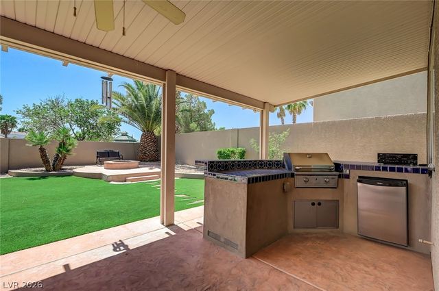 9304 Brilliant Ore Drive, Las Vegas, NV 89143