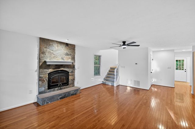 205 ALPINE DR, Front Royal, VA 22630