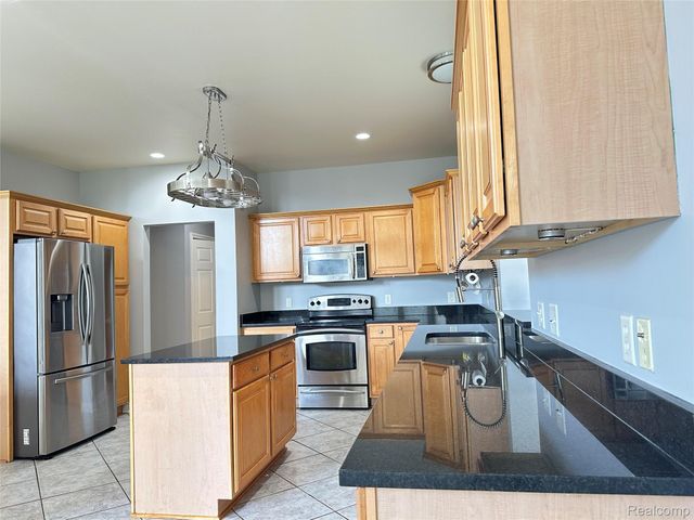 21642 Kendyl Court, Macomb Township, MI 48044