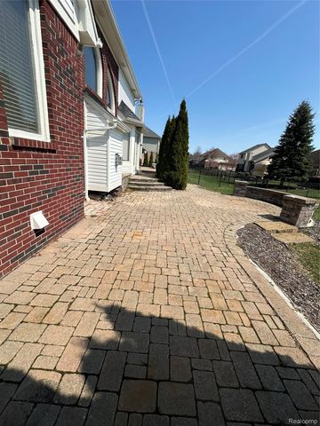 21642 Kendyl Court, Macomb Township, MI 48044
