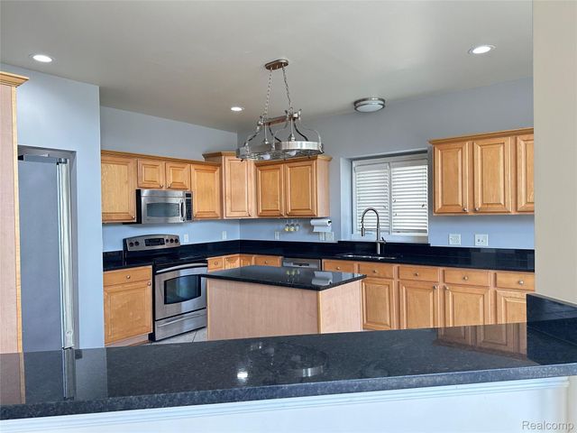21642 Kendyl Court, Macomb Township, MI 48044