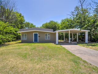 3904 E Young Street, Tulsa, OK 74115