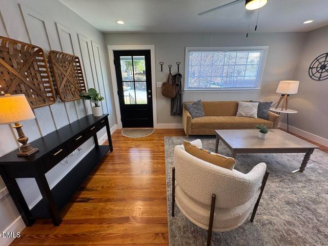 310 Crest Drive, Chapel Hill, NC 27516