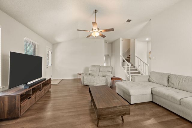 7636 Misty Ridge Drive N, Fort Worth, TX 76137