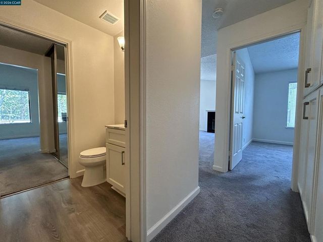 3889 Crow Canyon Rd, San Ramon, CA 94582