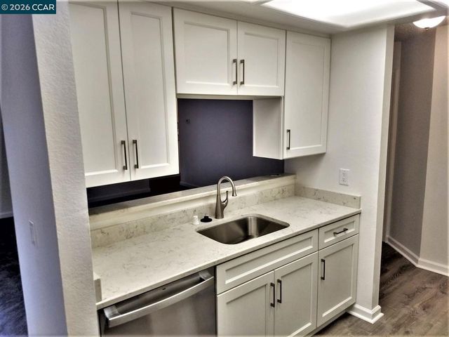 3889 Crow Canyon Rd, San Ramon, CA 94582