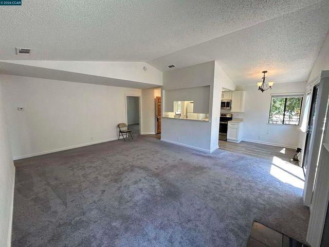 3889 Crow Canyon Rd, San Ramon, CA 94582