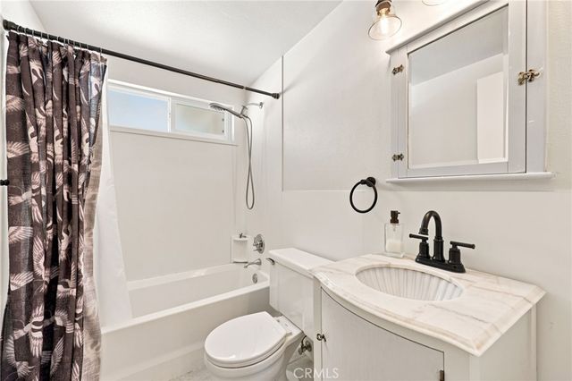 249 Dryden St., Thousand Oaks, CA 91360