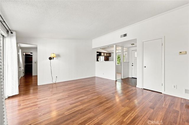 249 Dryden St., Thousand Oaks, CA 91360