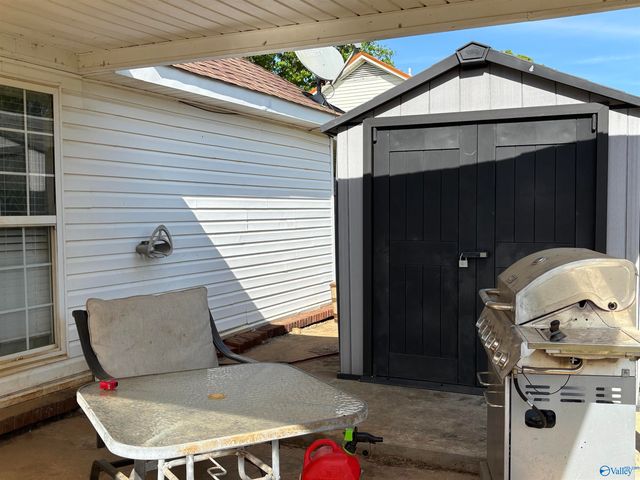 110 Saint Clair Drive, New Market, AL 35761