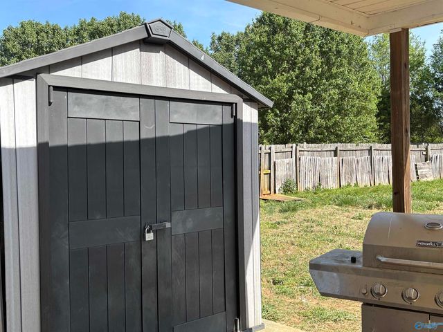 110 Saint Clair Drive, New Market, AL 35761