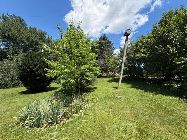 303 Freedom School Road, Mt Vernon, KY 40456