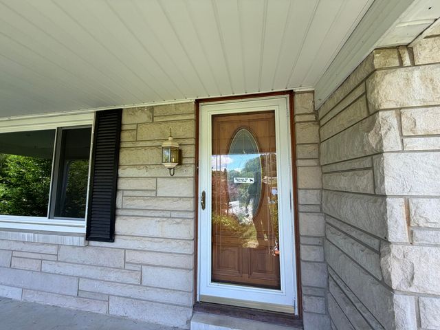 303 Freedom School Road, Mt Vernon, KY 40456