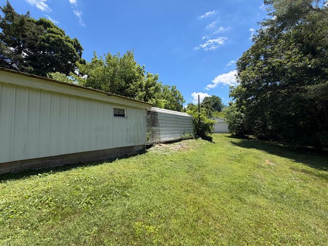 303 Freedom School Road, Mt Vernon, KY 40456