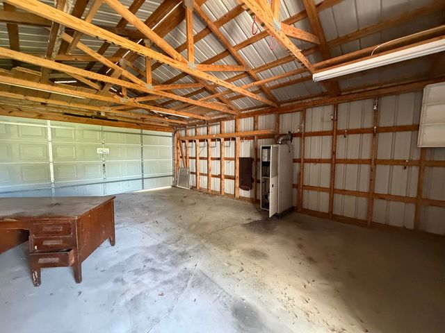 303 Freedom School Road, Mt Vernon, KY 40456