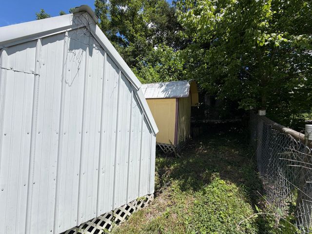303 Freedom School Road, Mt Vernon, KY 40456