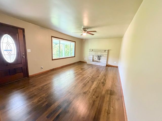 303 Freedom School Road, Mt Vernon, KY 40456