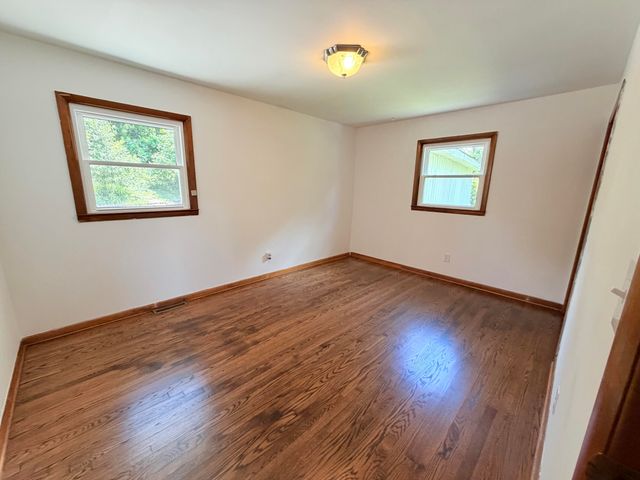303 Freedom School Road, Mt Vernon, KY 40456