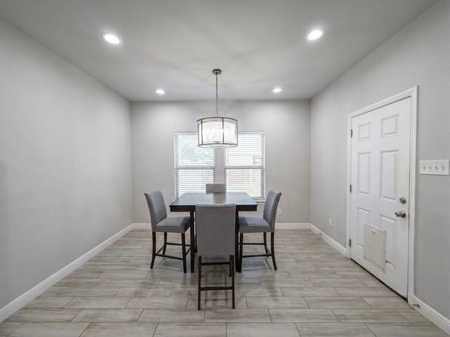 2655 Jennings Avenue, Dallas, TX 75216