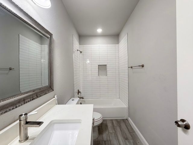 2655 Jennings Avenue, Dallas, TX 75216