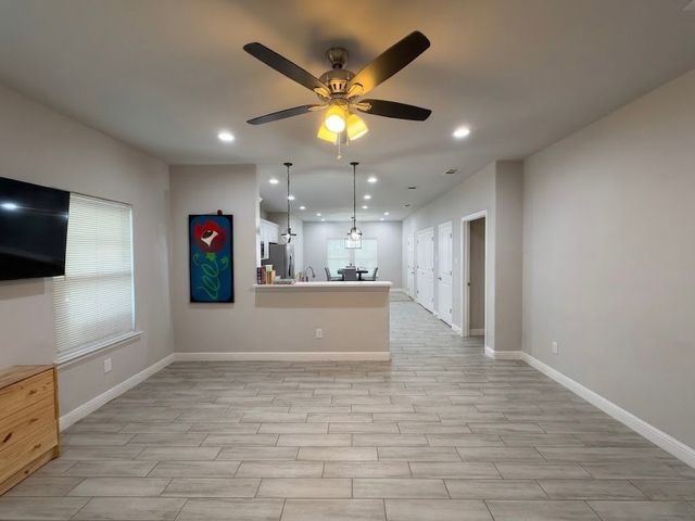 2655 Jennings Avenue, Dallas, TX 75216