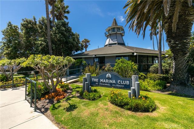 2901 Peninsula Road 241, Oxnard, CA 93035
