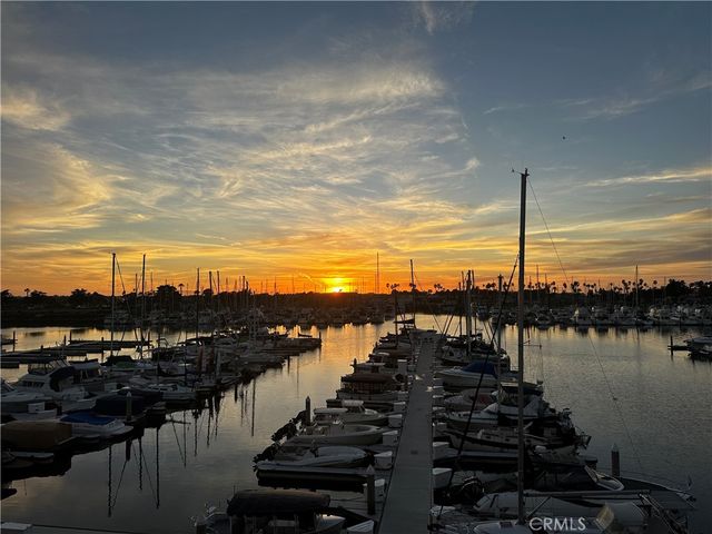 2901 Peninsula Road 241, Oxnard, CA 93035
